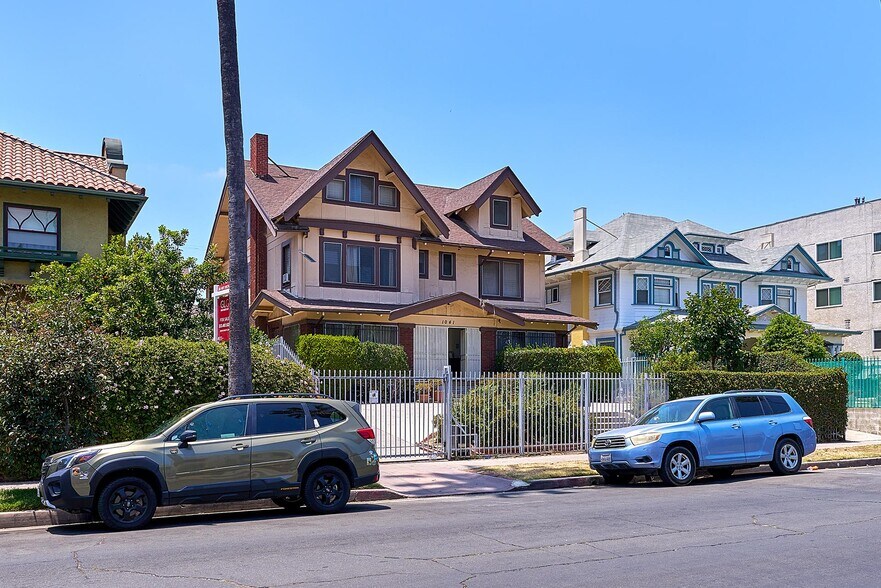 More Photos Of 1041 Elden Ave, Los Angeles Apartments For Sale