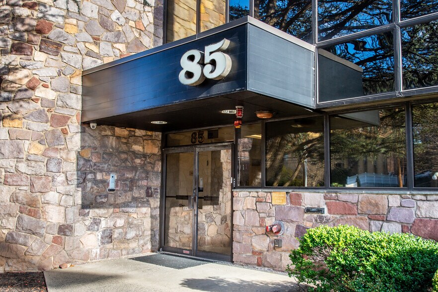 More Photos Of 85 Orient Way, Rutherford Loft Creative Space For Lease