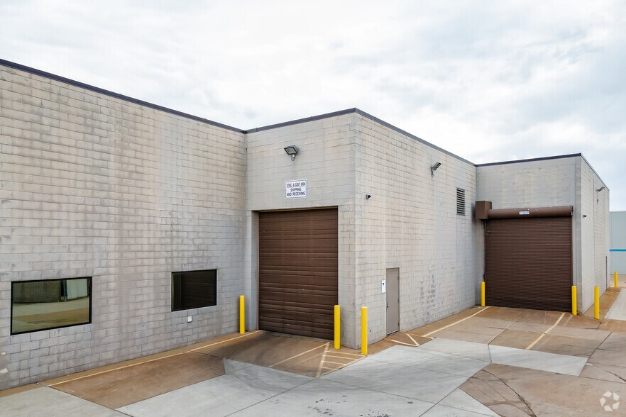 More Photos Of 7200 Miller Dr, Warren Research And Development For Lease