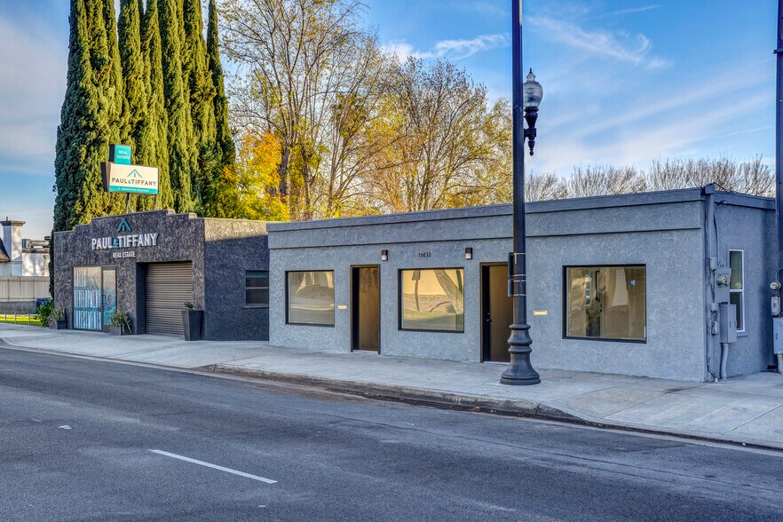 More Photos Of 15832 Whittier Blvd, Whittier Loft Creative Space For Lease