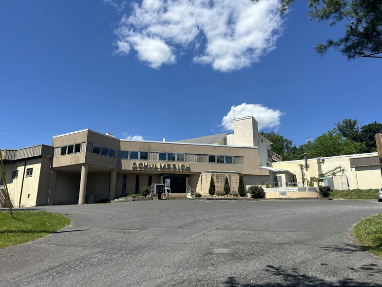 Primary Photo Of 200 School Aly, Green Lane Light Distribution For Lease