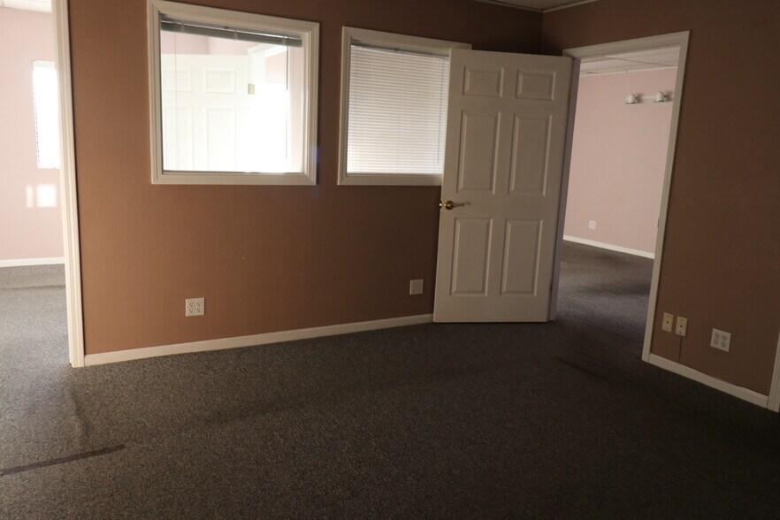 More Photos Of 1910-1920 Camden Ave, San Jose Unknown For Lease