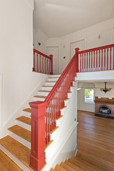 More Photos Of 4219 Figueroa Street, Los Angeles General Retail For Sale