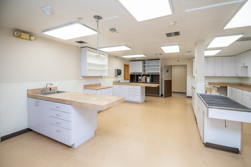 More Photos Of 5290 Manhattan Cir, Boulder Medical For Sale