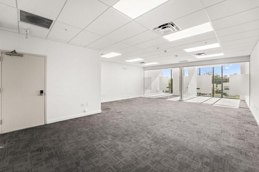 More Photos Of 2980 NE 207th St, Aventura Office Residential For Sale