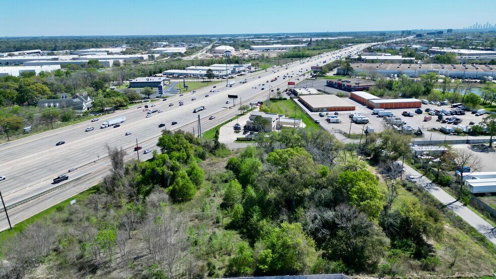 More Photos Of 14641 Northwest Fwy, Houston Land For Sale