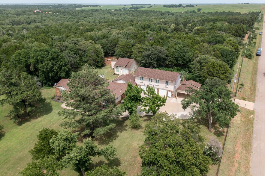 More Photos Of 12204 E County Road 76, Coyle Specialty For Sale