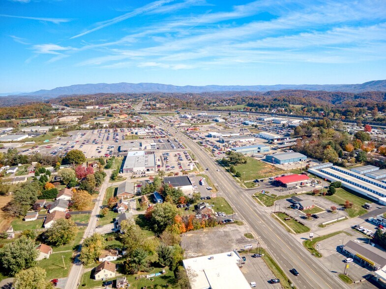 More Photos Of 2140 Roanoke St, Christiansburg Land For Sale