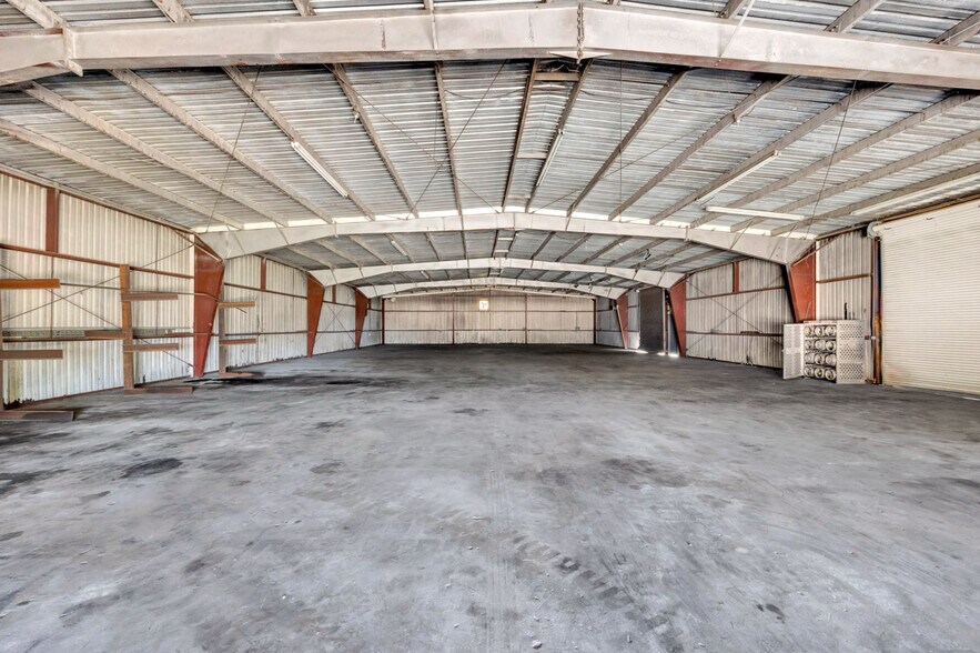 More Photos Of 3314 Highway 53, Huntsville Distribution For Lease