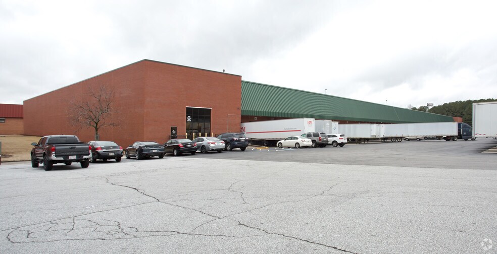 More Photos Of 5003 Terminus Dr, Fairburn Warehouse For Lease