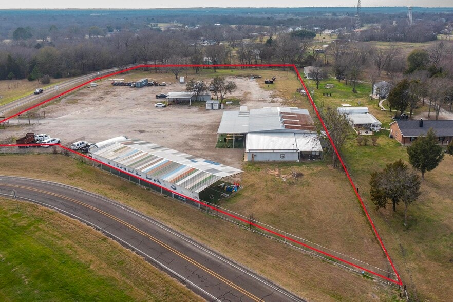 More Photos Of 700 E Main St, Richland Warehouse For Sale