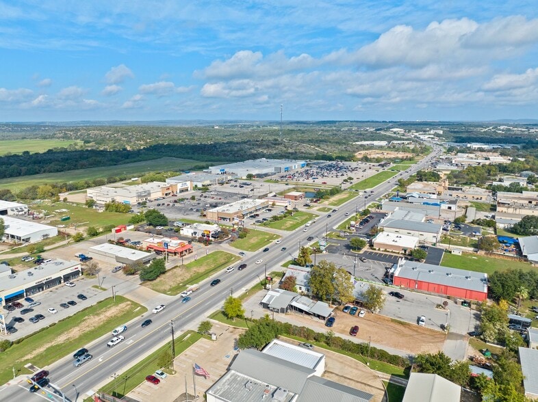 More Photos Of 2411 N US Highway 281, Marble Falls Restaurant For Sale