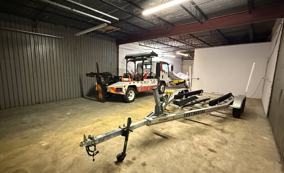 More Photos Of 2201 SE Indian St, Stuart Unknown For Lease