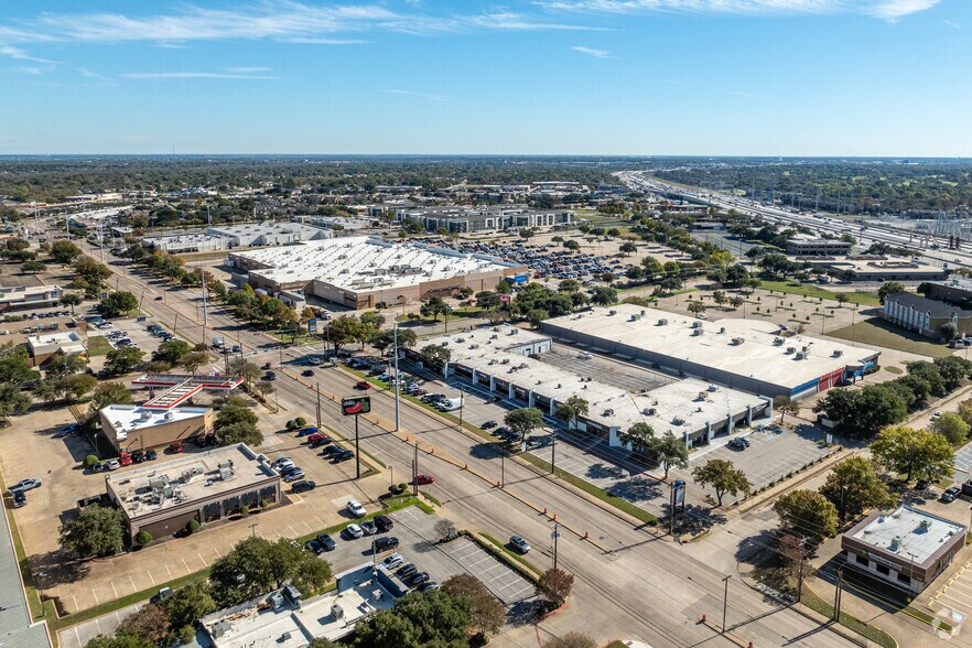 More Photos Of 1720-1780 Northwest Hwy, Garland Storefront Retail Office For Lease