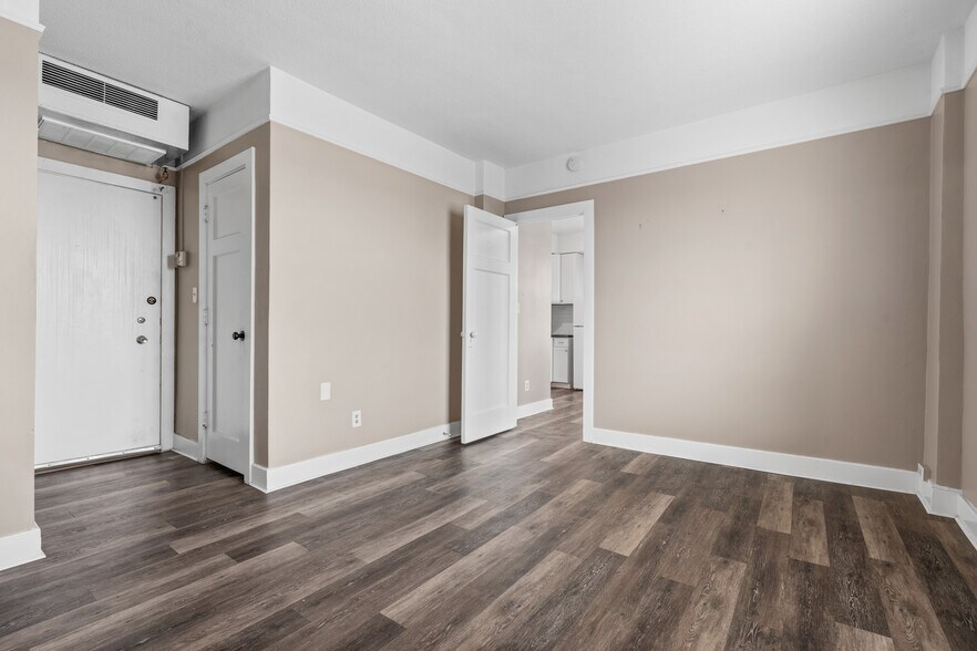 More Photos Of , Hutchinson Multifamily For Sale