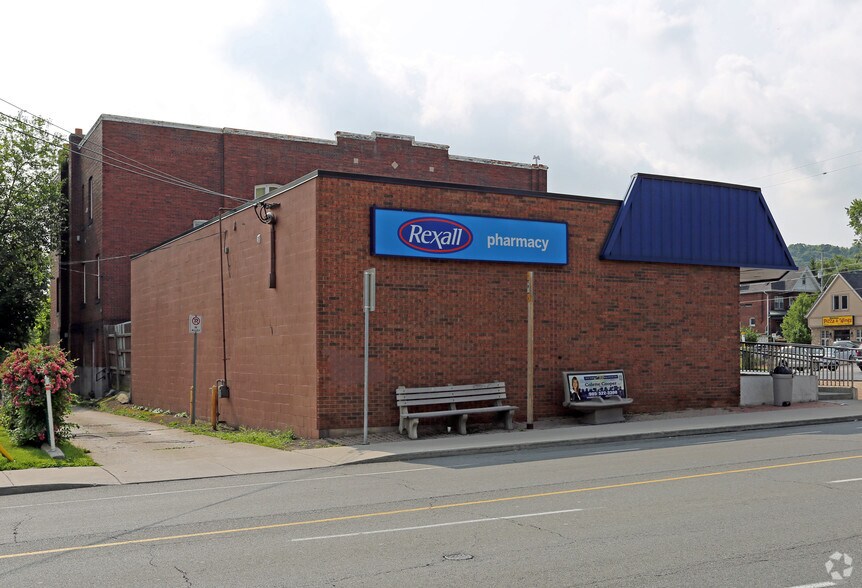 More Photos Of 331 Dundurn St S, Hamilton Freestanding For Sale