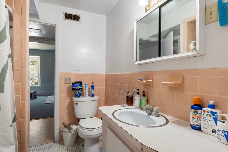 More Photos Of 176 Williams St, Providence Apartments For Sale