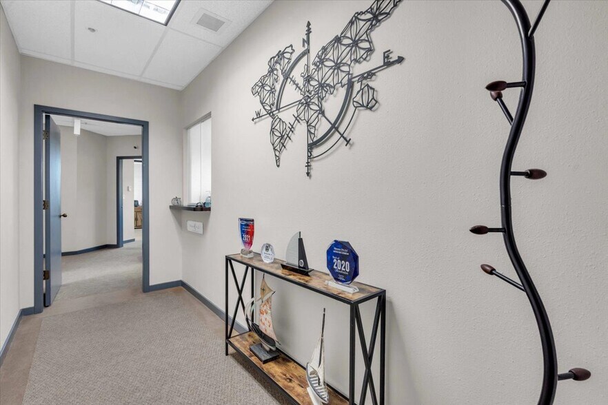 More Photos Of 1001 3rd Ave W, Bradenton Medical For Lease