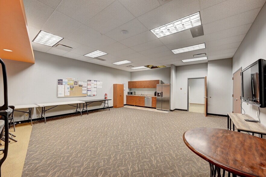 More Photos Of 1120-1140 W Moreno Ave, Colorado Springs Research And Development For Lease