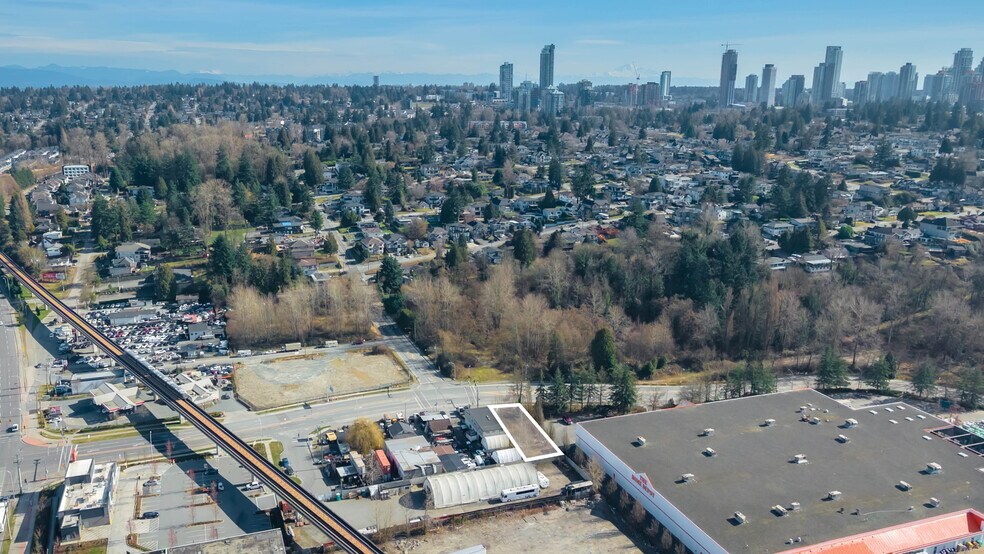More Photos Of 11107 128 St, Surrey Land For Lease