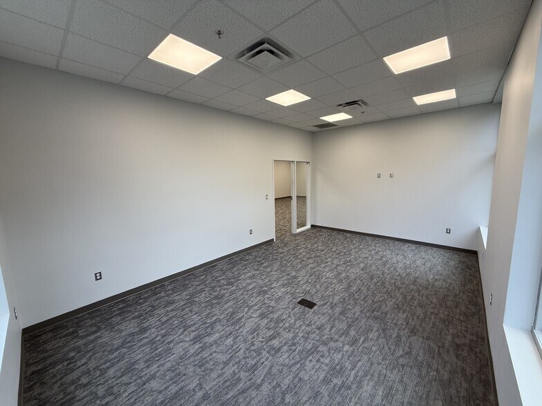 More Photos Of 5601 Chudoba Pky, Prince George Distribution For Lease