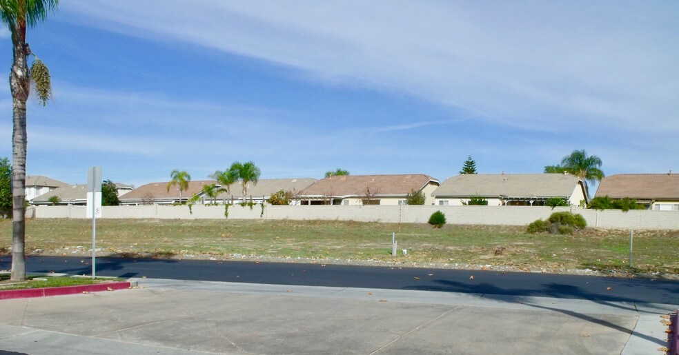 More Photos Of Date St, Temecula Land For Lease