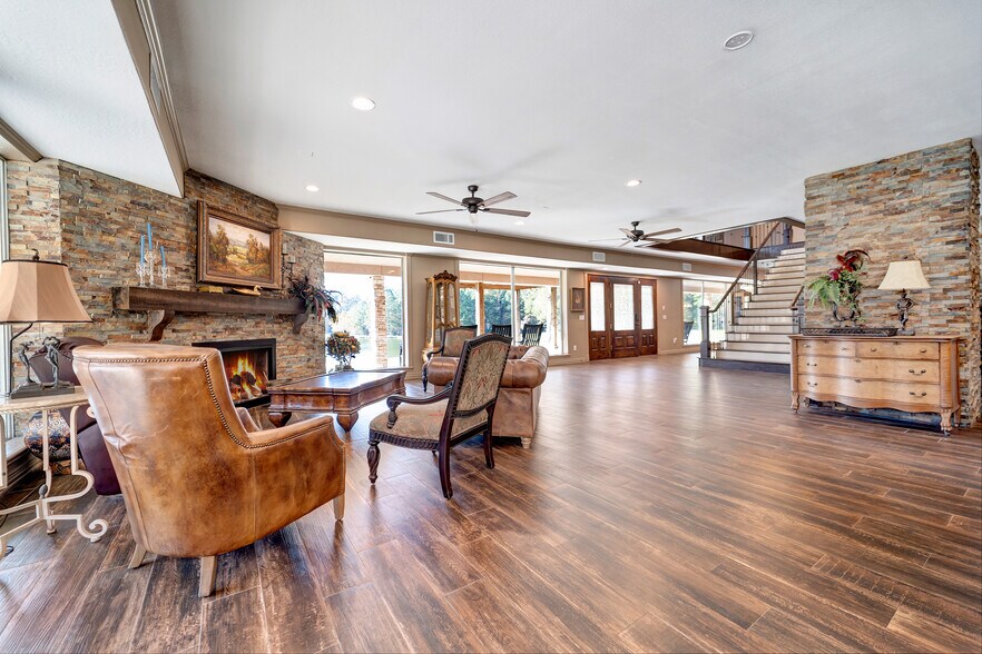More Photos Of 5607 Sapp Rd, Conroe Lodge Meeting Hall For Sale