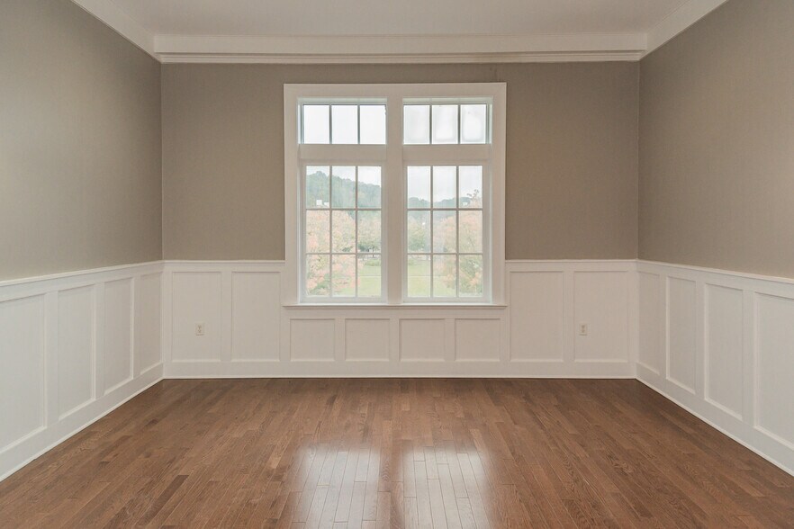 More Photos Of 1121 Edenton St, Birmingham Office For Lease