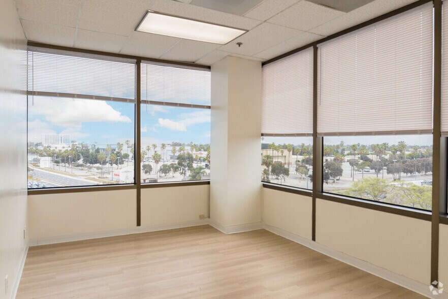 More Photos Of 3812 Sepulveda Blvd, Torrance Office For Lease