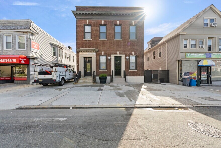 Primary Photo Of 268-270 Washington Ave, Belleville Office For Lease