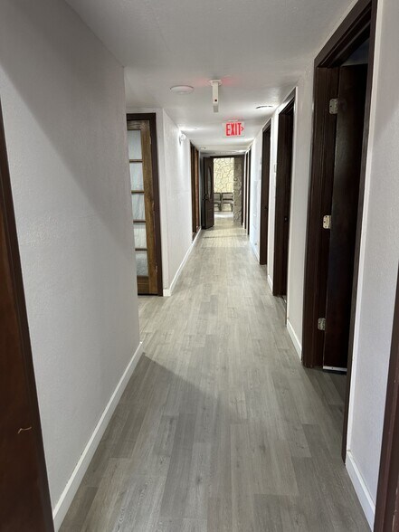 More Photos Of 3501 NW 50th St, Oklahoma City Medical For Lease