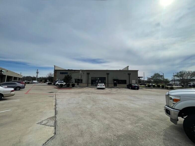 More Photos Of 3800 FM-528 Rd E, Friendswood Unknown For Lease