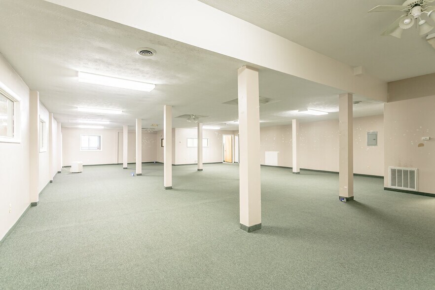 More Photos Of 2926 Main St, Caledonia Self Storage For Lease