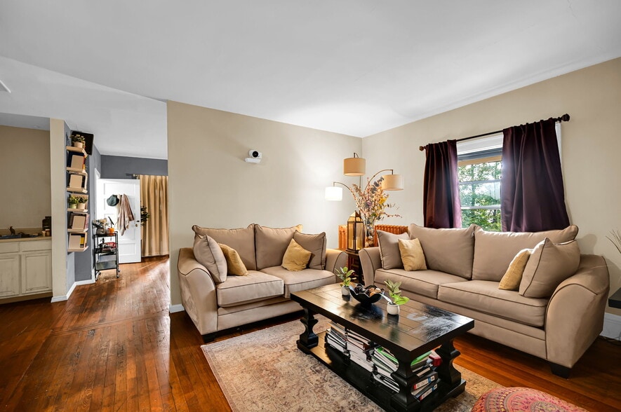 More Photos Of 1 Riverside Dr, Sleepy Hollow Village Apartments For Sale