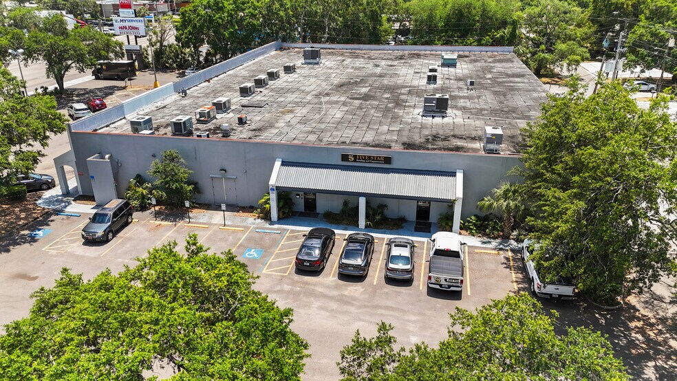 More Photos Of 9340 N Florida Ave, Tampa Storefront For Lease