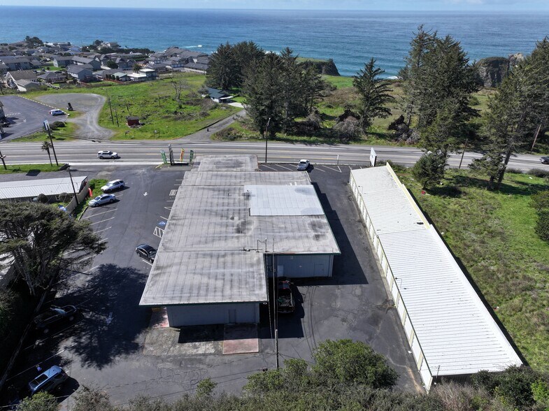 More Photos Of 1240 Chetco Ave, Brookings General Retail For Sale