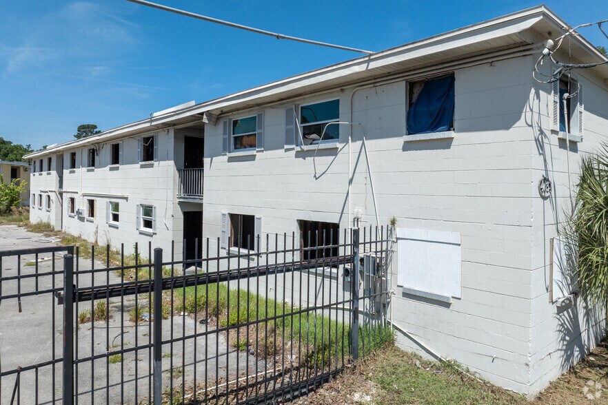 More Photos Of 4646 Moncrief Rd, Jacksonville Apartments For Sale