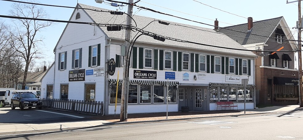 Primary Photo Of 26 Main St, Orleans Freestanding For Lease