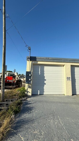 More Photos Of 424 SE 47th Ter, Cape Coral Unknown For Lease