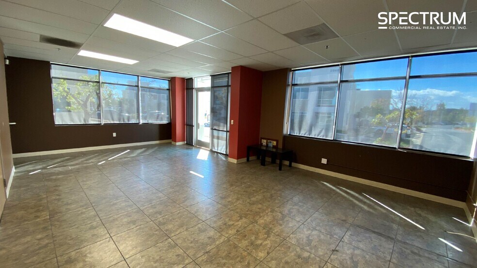 More Photos Of 28522-28528 Constellation Rd, Valencia Warehouse For Lease