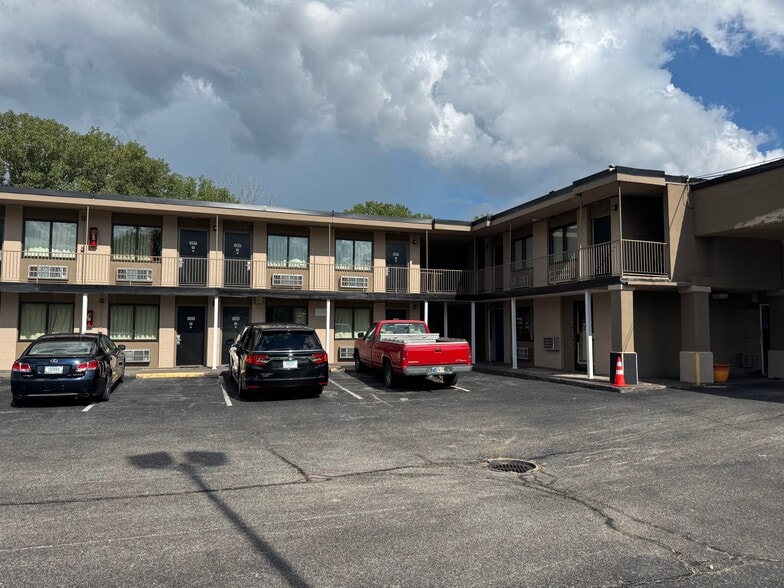 More Photos Of 4201 US 41, Evansville Hotel For Sale