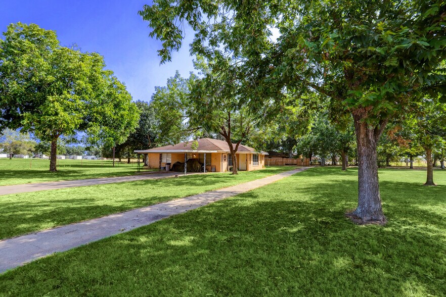 More Photos Of 1234 Frydek Rd, Sealy Land For Sale