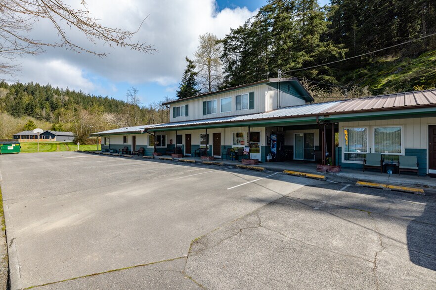 More Photos Of 6676 State Route 20, Anacortes Hotel For Sale