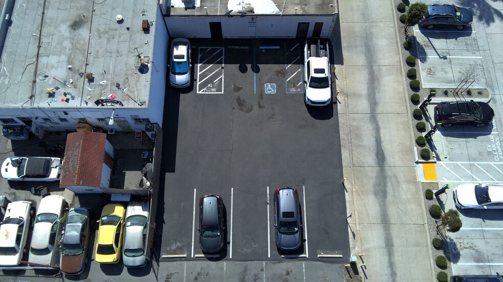 More Photos Of 932-938 Palm Avenue, Imperial Beach General Retail For Sale