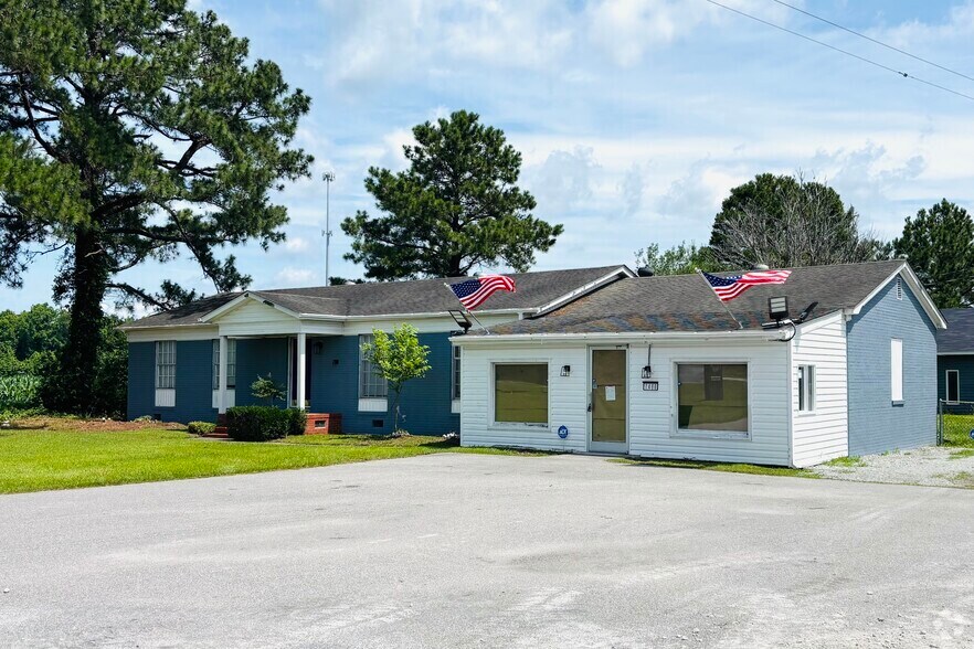 More Photos Of 1468 W Corbett Ave, Swansboro Office Residential For Sale