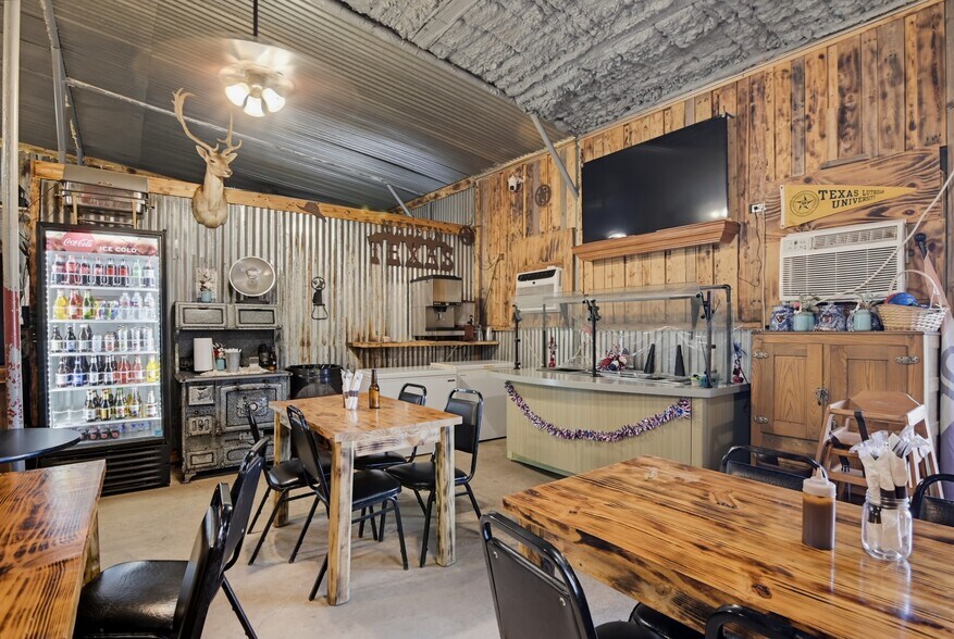 More Photos Of 6348 FM 1117, Seguin Storefront Retail Office For Sale