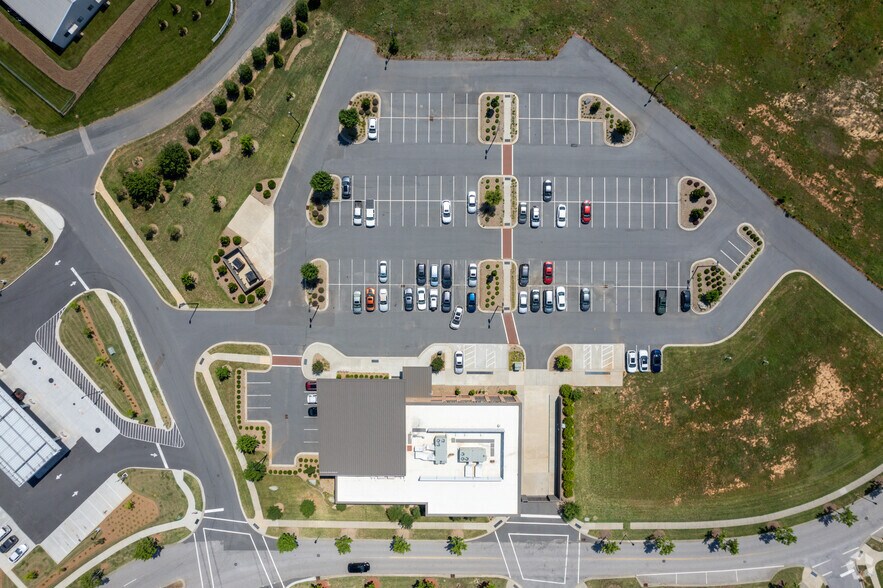 More Photos Of 937 Riverwalk Pky, Rock Hill Medical For Lease