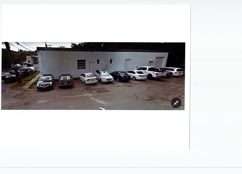 Primary Photo Of 603 Fayette Ave, Mamaroneck Warehouse For Sale