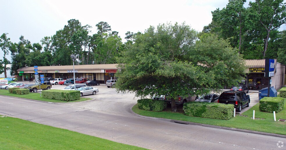 More Photos Of 2855 Eastex Fwy, Beaumont General Retail For Lease