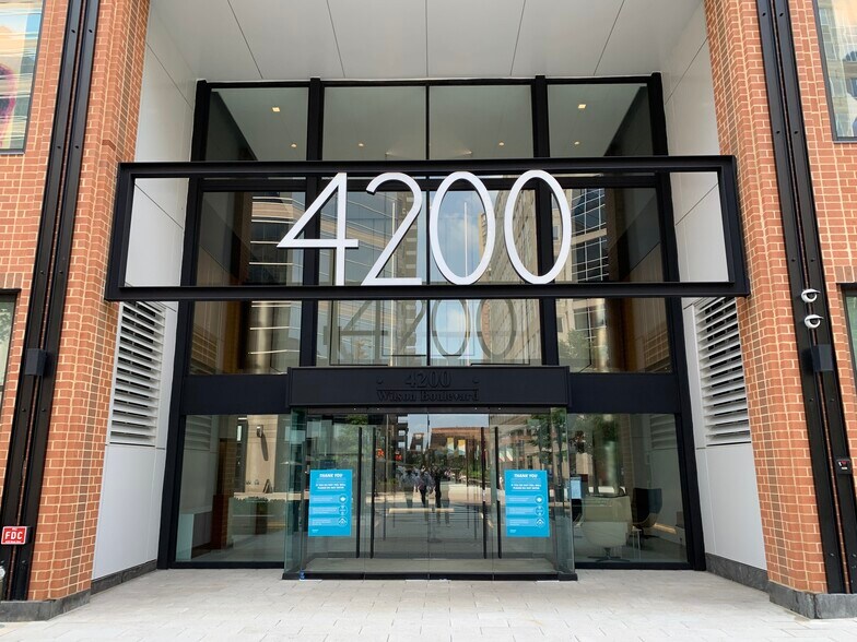 More Photos Of 4200 Wilson Blvd, Arlington Office For Lease